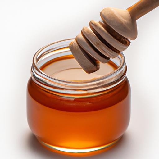 Mật ong là một trong những sản phẩm từ nguồn tổ ong. 🌼