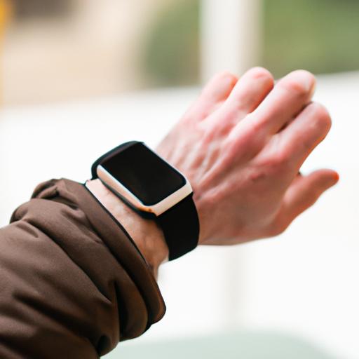 Người dùng đeo smartwatch được trang bị công nghệ SF