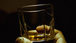 Whisky Là Gì